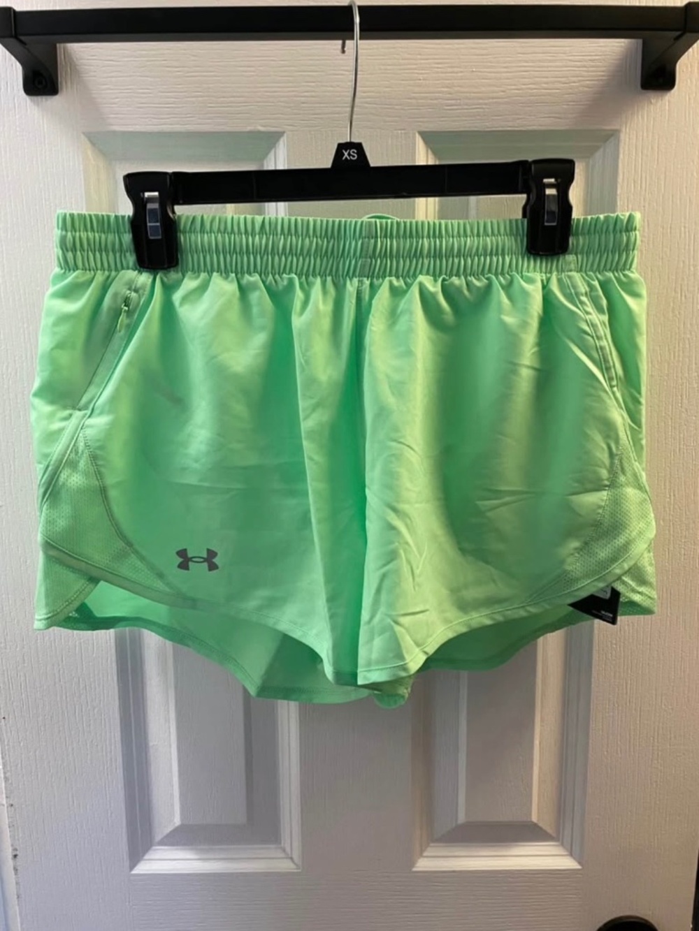 Under armour fly by 3” shorts